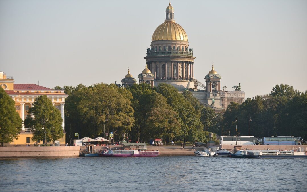 Discover the Splendor of Saint Petersburg: A Complete Travel Guide