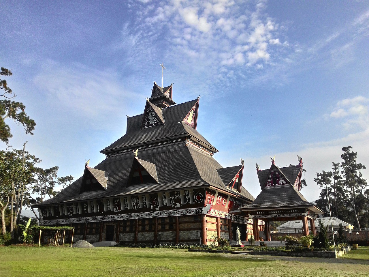 north-sumatra-temple