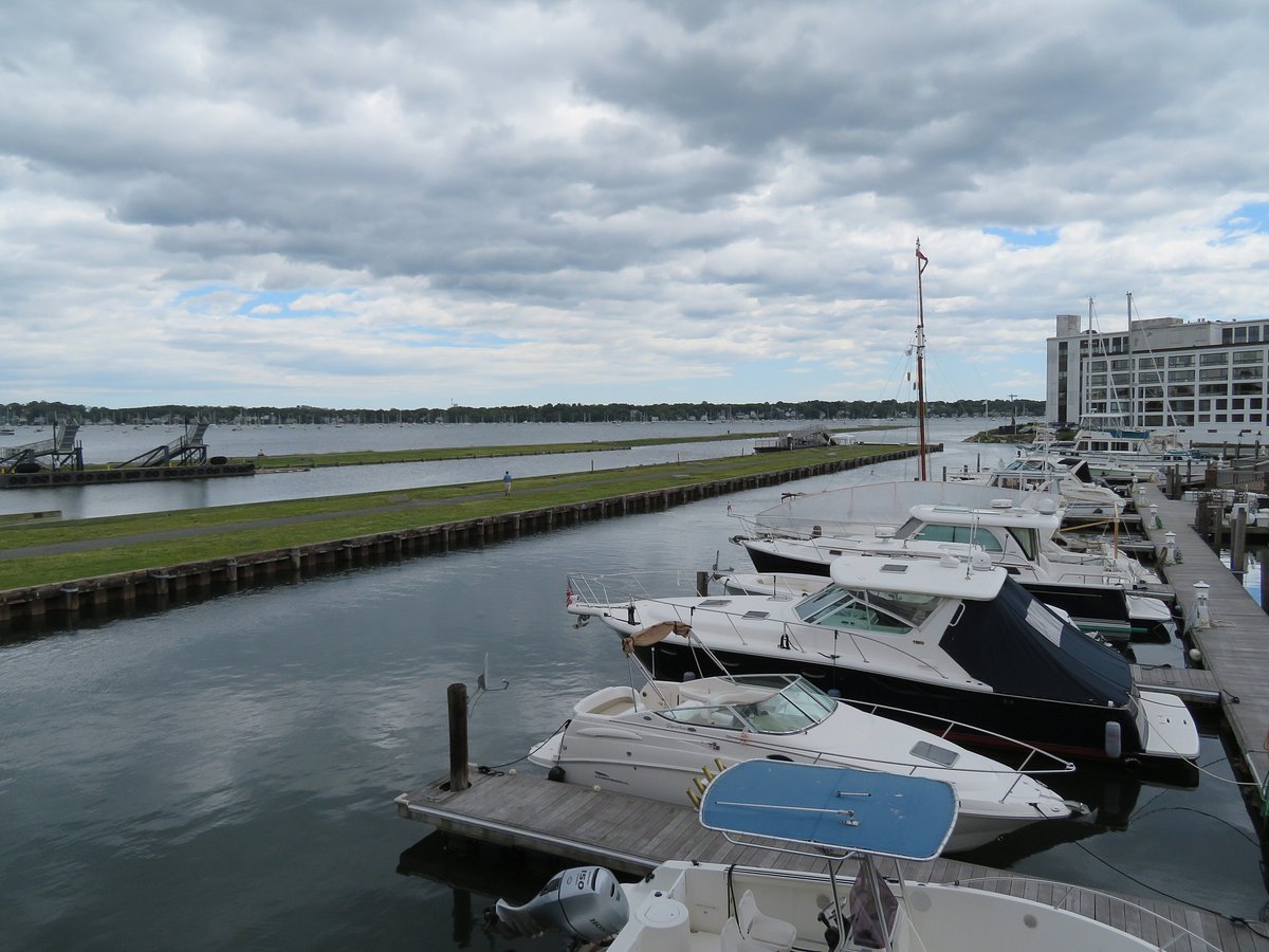 sea-level-oyster-bar