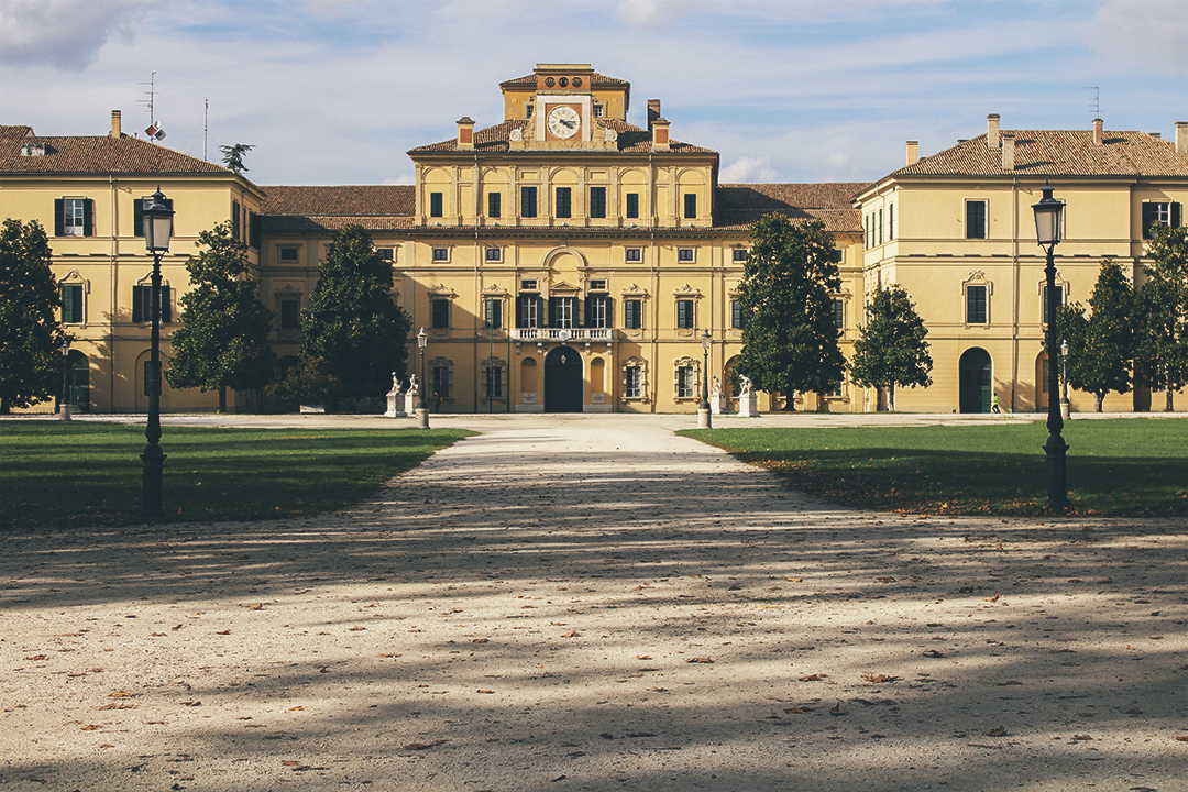 Palazzo_del_Giardino,_Parma