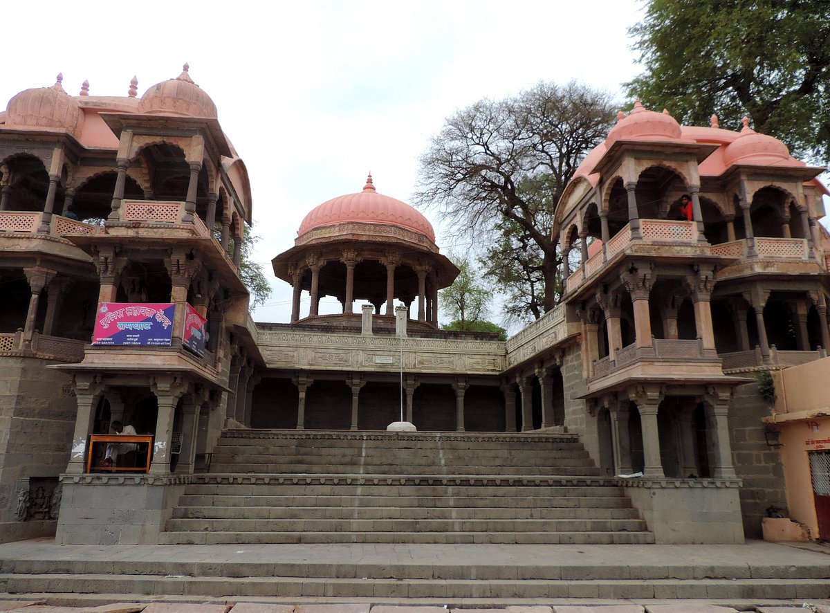 chhatri-ghat