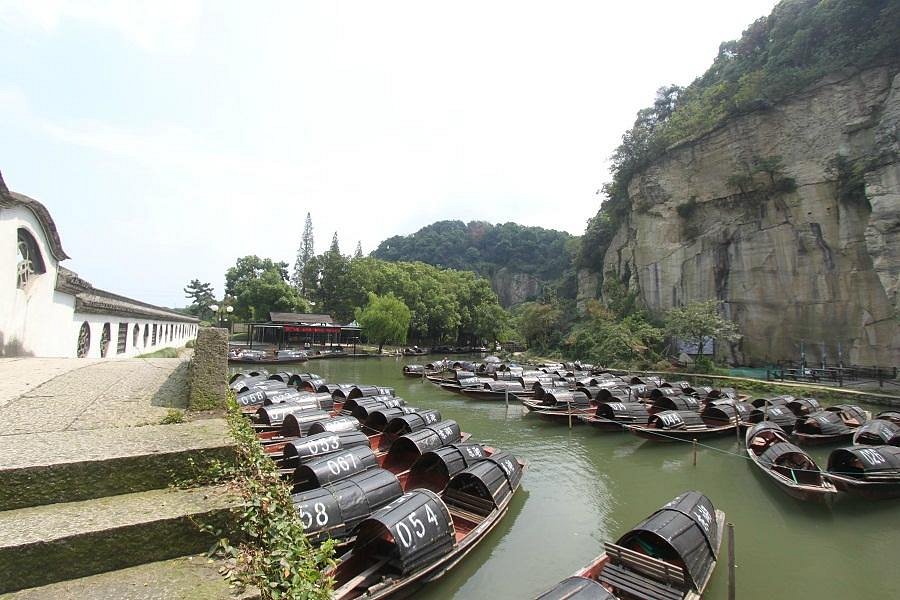 east-lake-of-shaoxing