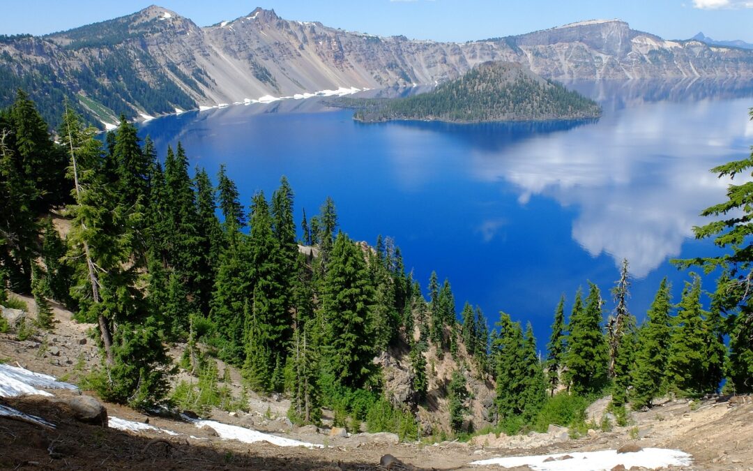 Crater Lake National Park: A Guide to Oregon’s Crown Jewel