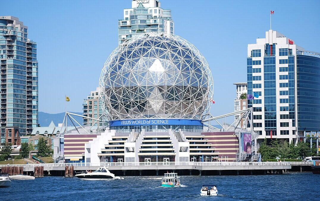 Discover Vancouver: A Perfect Blend of Nature and Urban Charm