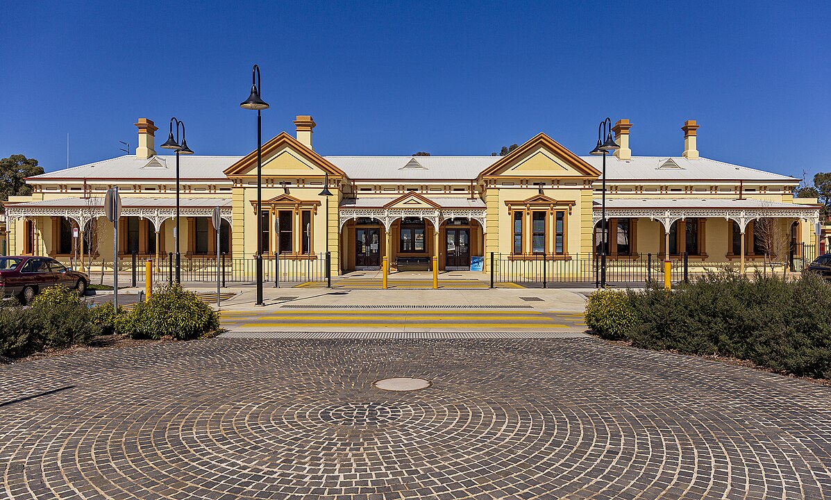 Wagga_Wagga_Railway_Station_Place Wagga_Wagga_Railway_Station_Place