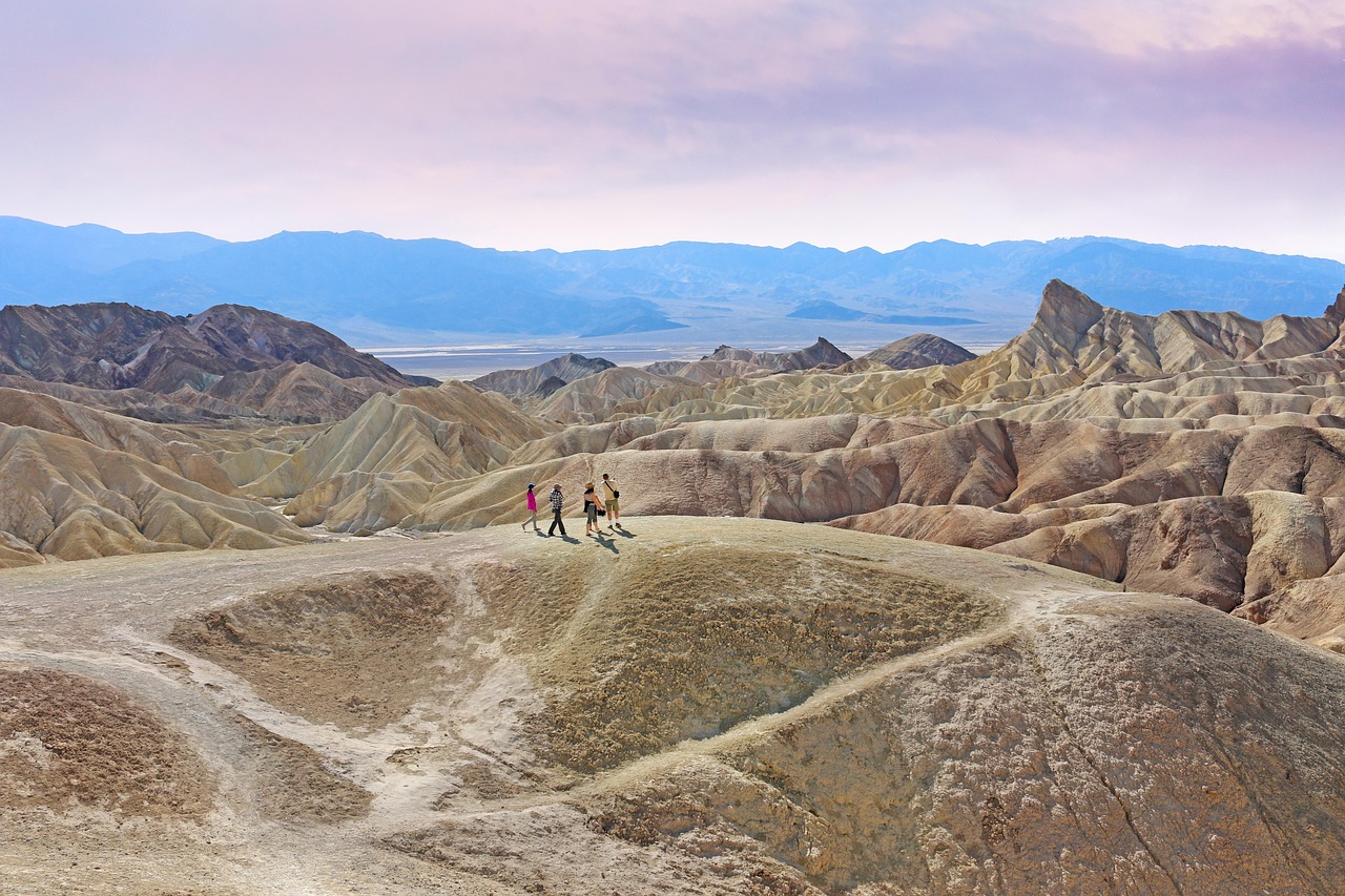 death-valley-view death-valley-view