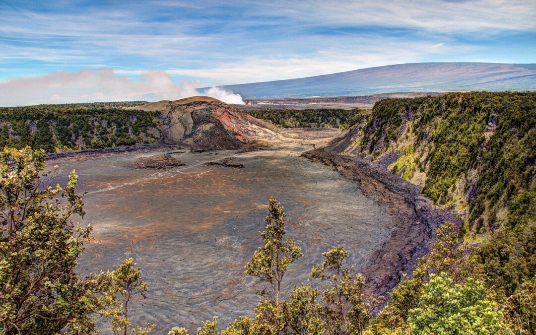 Hawaiʻi Volcanoes National Park: A Journey into Fire and Earth