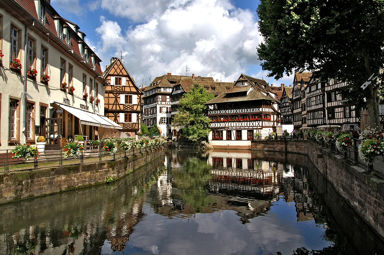strasbourg- strasbourg-