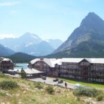 Many_glacier_hotel