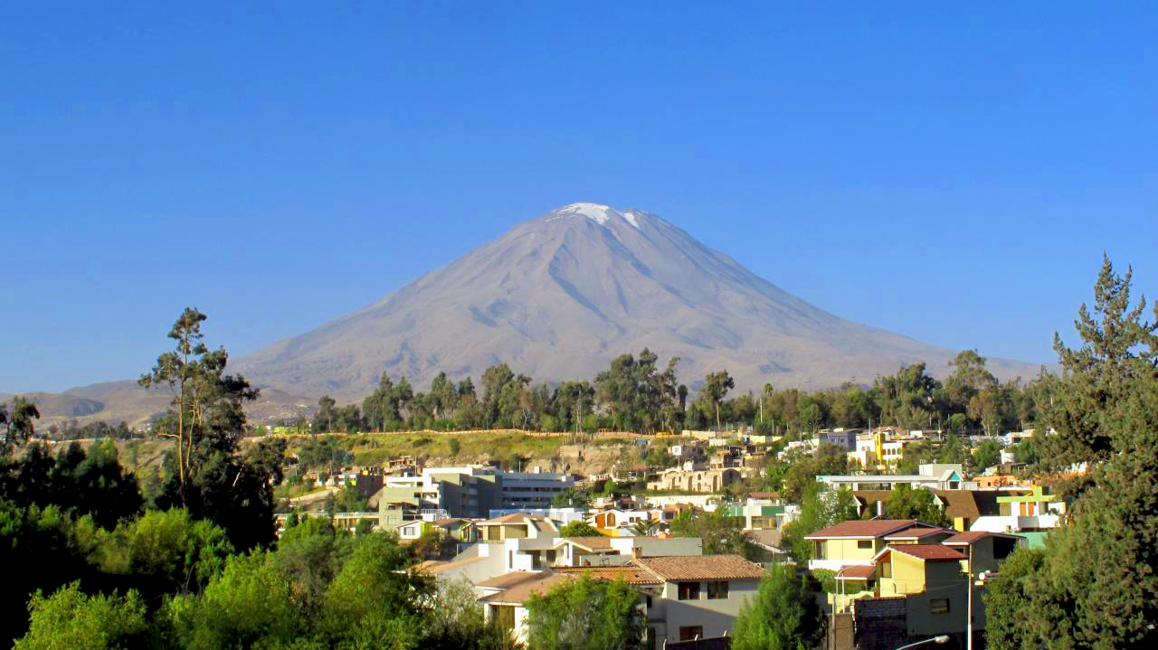 Volcano_Misti,_Peru Volcano_Misti,_Peru