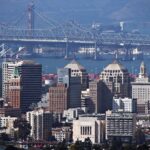 OAKLAND_Skyline_and_Bridge